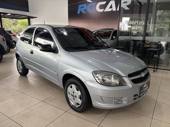 CHEVROLET CELTA 1.0 MPFI LS 8V FLEX 2P MANUAL CHEVROLET CELTA 1.0 MPFI LS 8V FLEX 2P MANUAL